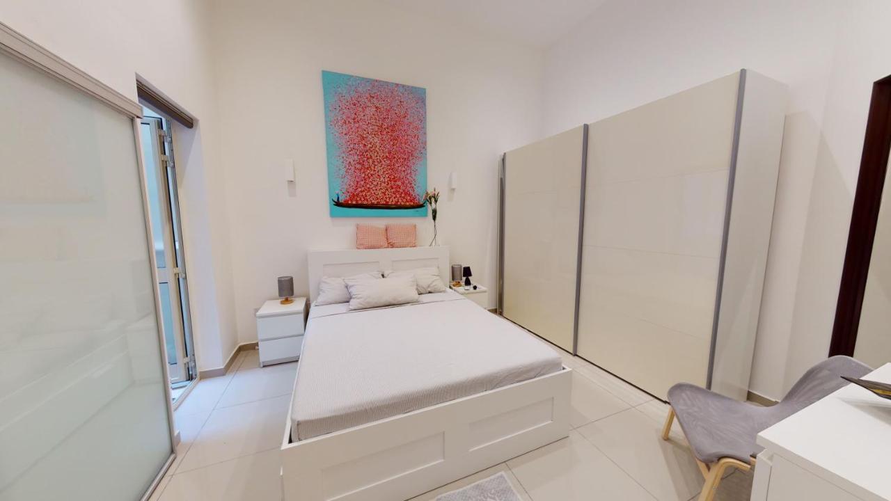 Spacious 3 Bedroom Maisonette Sliema Exterior foto