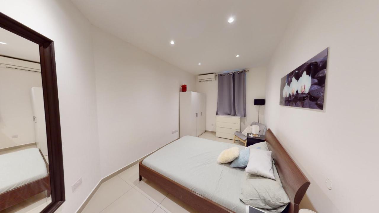 Spacious 3 Bedroom Maisonette Sliema Exterior foto